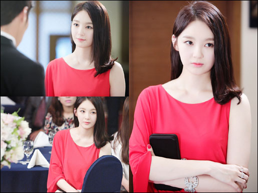  Kang Min Kyung عضوة Davichi تبدو جميلة في الثوب الأحمر .!!!	 Kang-min-kyung